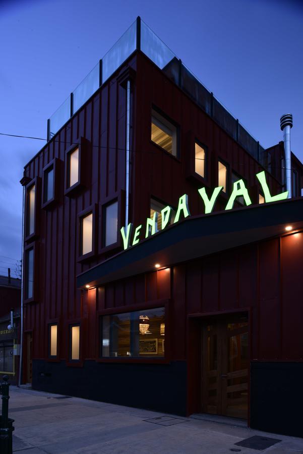 Hotel Vendaval Puerto Natales Exterior photo